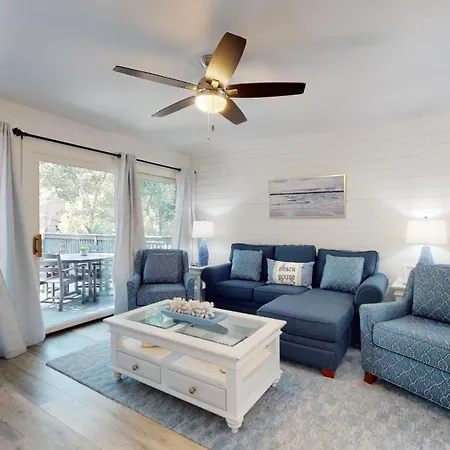 48 Hickory Cove Villa